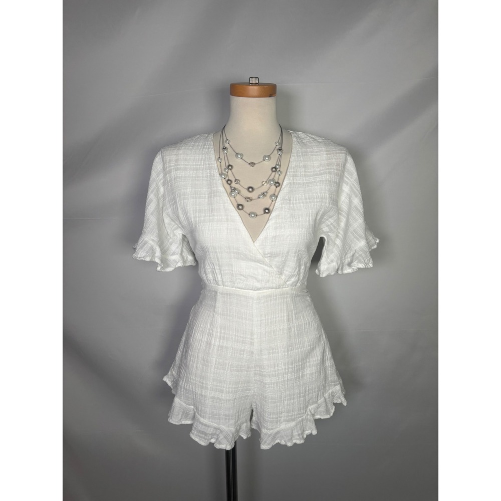 Princess Polly White Cotton Ruffle‎ Wrap Romper Open Back Flutter Sleeve Size 2